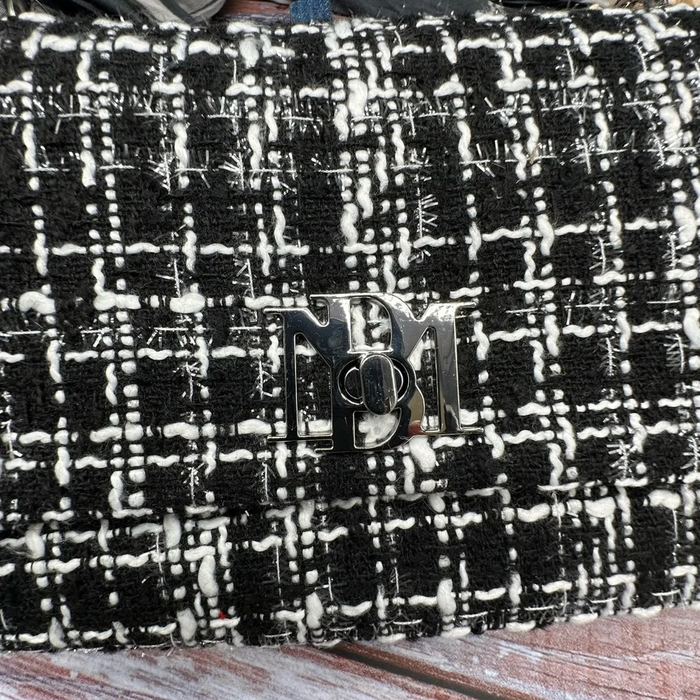 BADGLEY MISCHKA | Shimmer Tweed Adjustable Chain Strap Bag Black & White NWT
